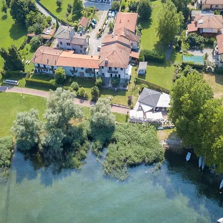 Glisente Sleeps 4 Dormelletto