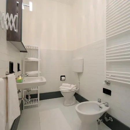 Glisente Sleeps 4 Dormelletto